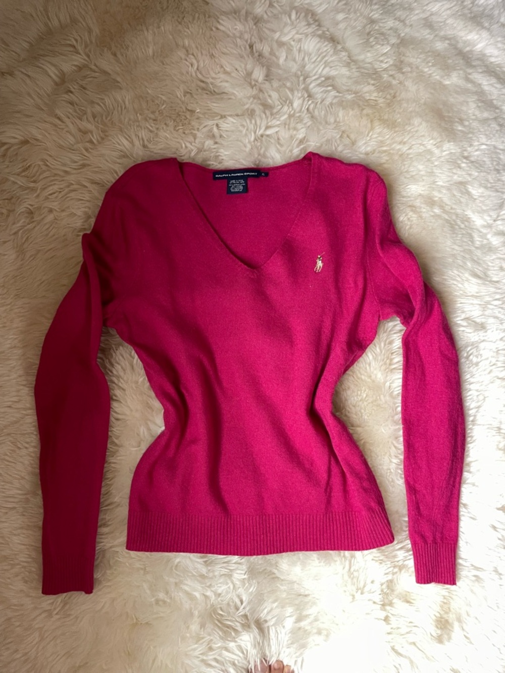 Vintage ralph Lauren sport fuchsia merino wool / cashmere blend v neck sweater